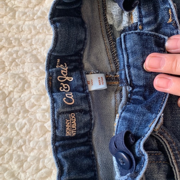 Cat & Jack Jeans 4t 3pack - Picture 5 of 5